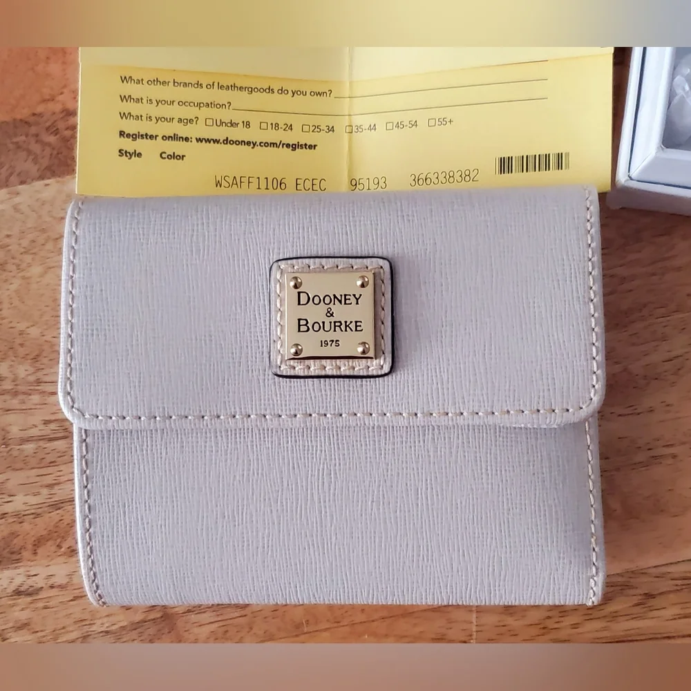 New Dooney & Bourke Saffiano Leather Flap Wallet ECRU (light gray) - Picture 2 of 8